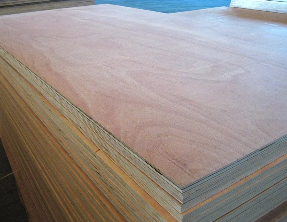 4X8 Veneer Pine & Okoume Commercial Plywood From China Manufacturer