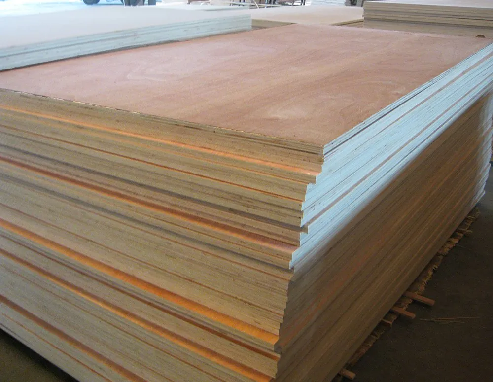 4X8 Veneer Pine & Okoume Commercial Plywood From China Manufacturer