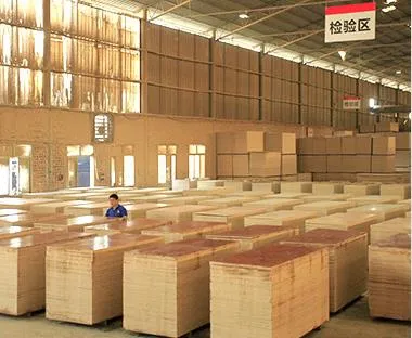 China Bamboo Film Faced Plywood for Formwork