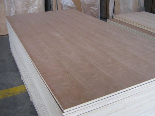 Lin Yi Cheap Plywood 12mm/15mm/18mm